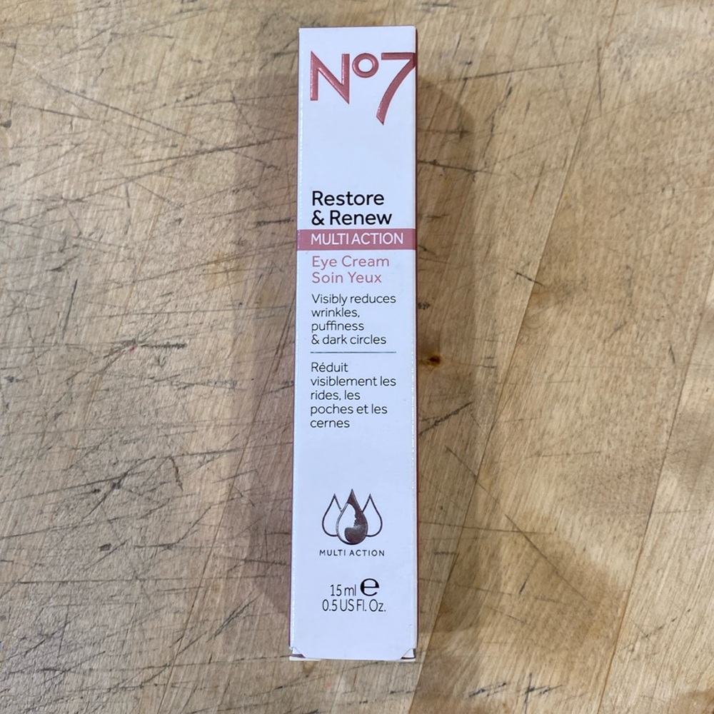 New No 7 Restore & Renew eye cream